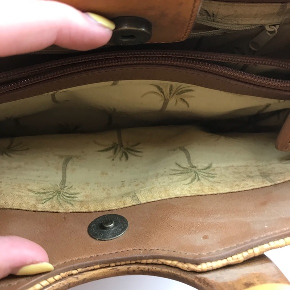 Fossil Straw Woven Crossbody Purse Wood Handle - Picture 4 of 8